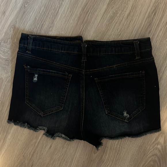 Jean shorts - Picture 2 of 2